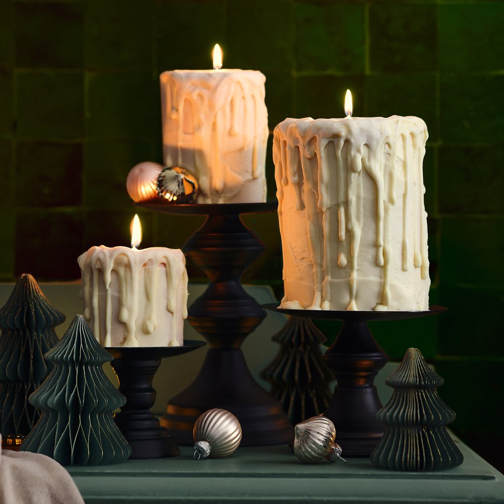 White chocolate raspberry and buttercream candle cakes