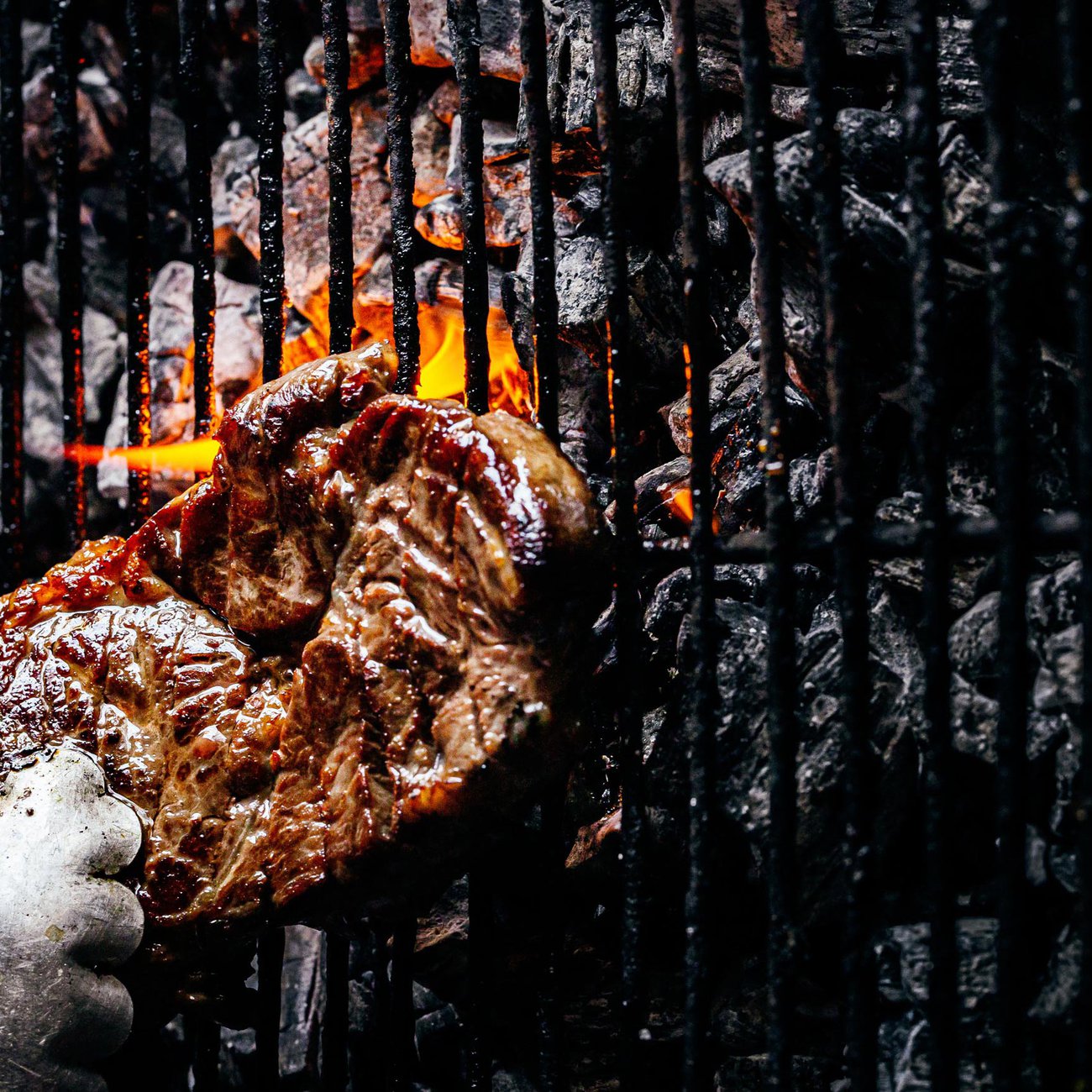 Some flip their steak only once, others flip often - see which is right for you