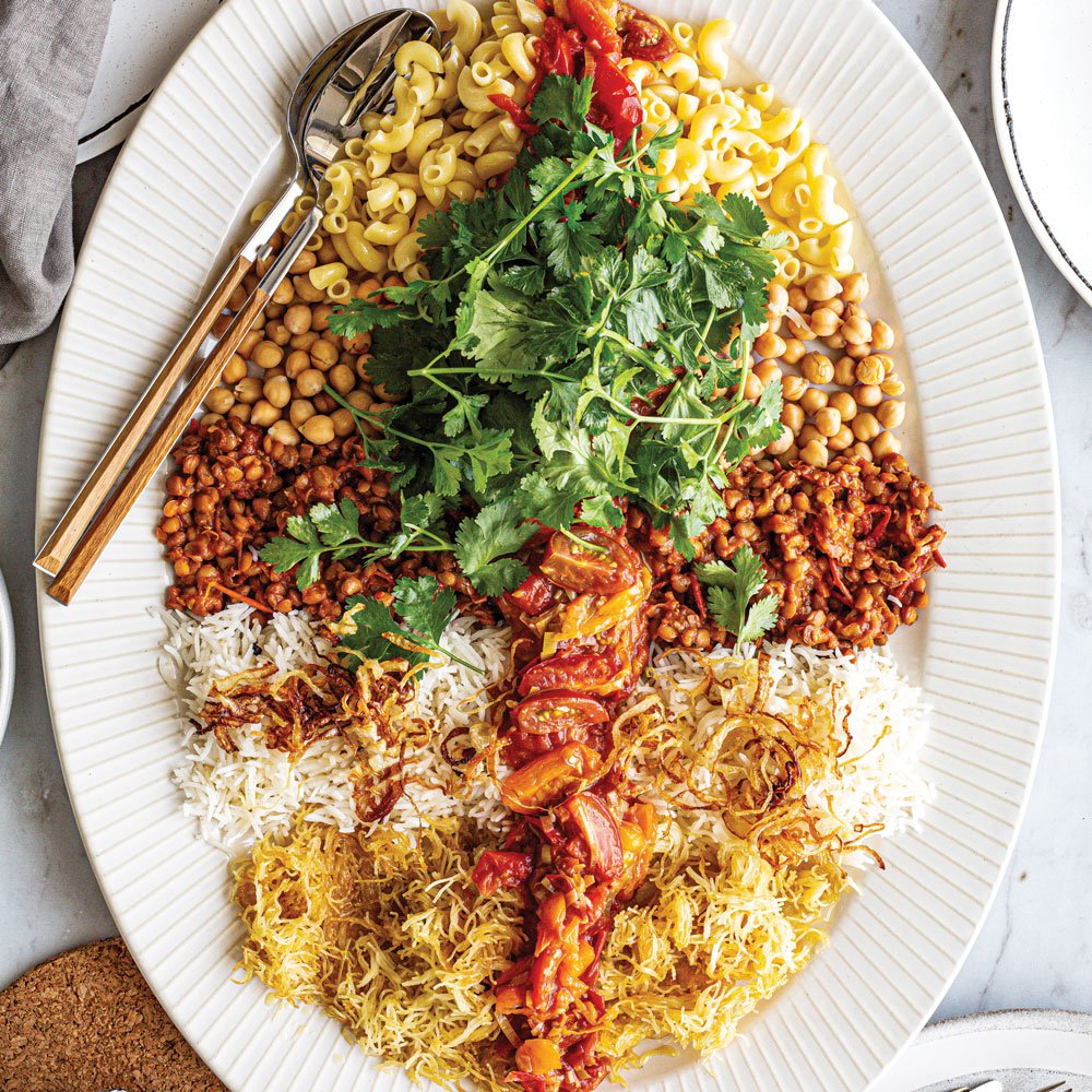 Tomato koshari salad