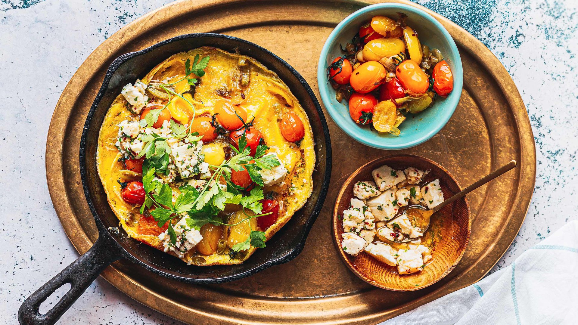 Tomato frittata with feta and parsley