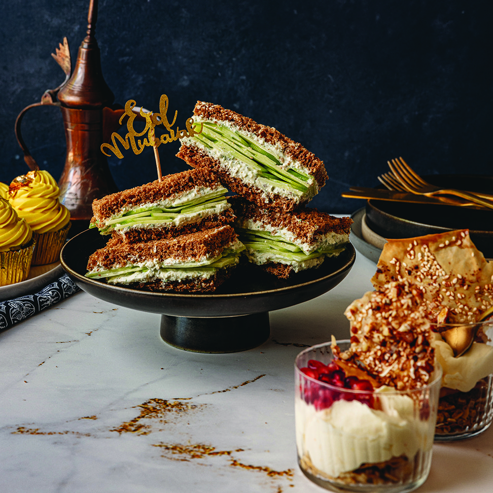 سندويشات الزعتر والخيار وجبنة فيتا