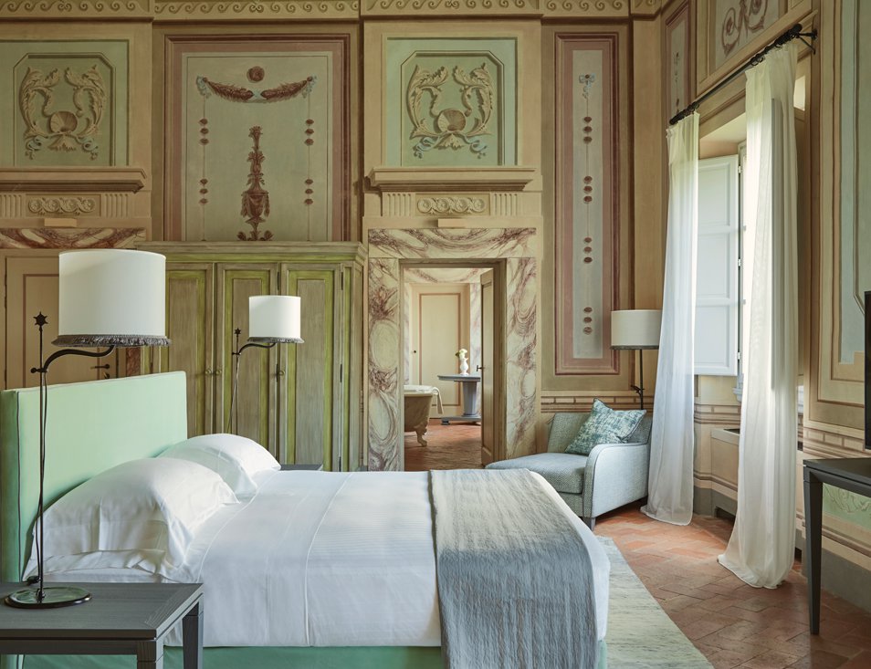 A Heritage Suite bedroom