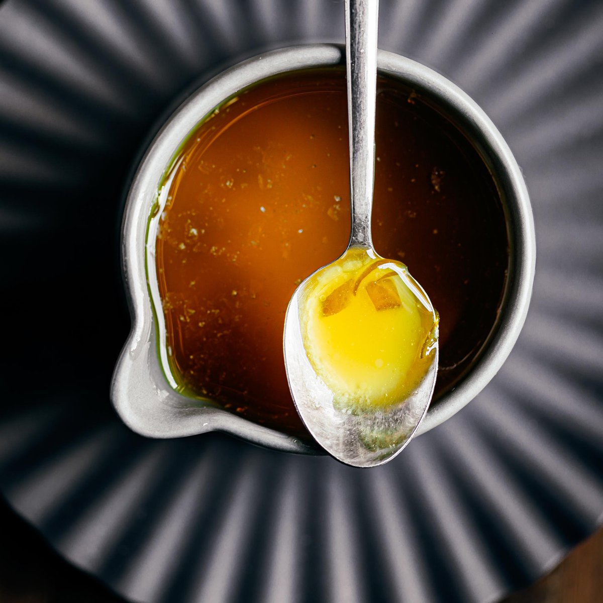 زبدة الميسو بالثوم