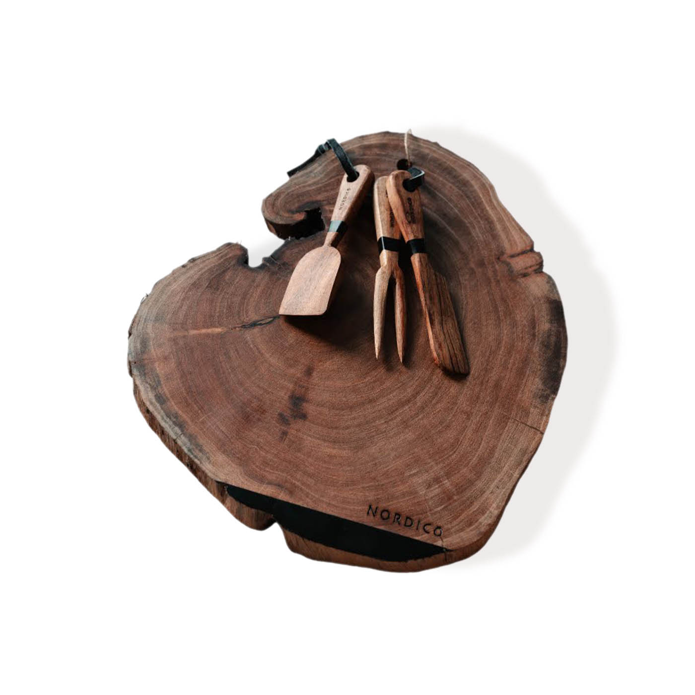 Nordico Wooden Cheese Board Set