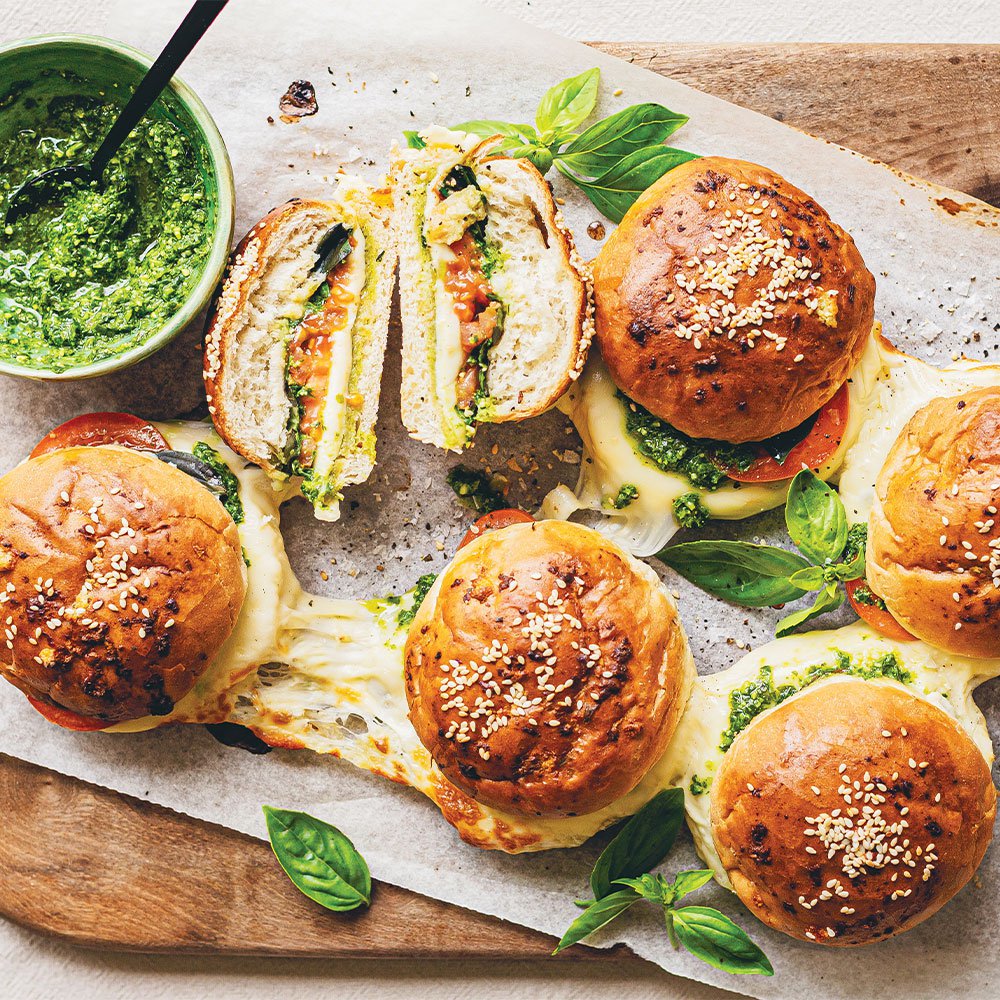 Pull-apart caprese sliders