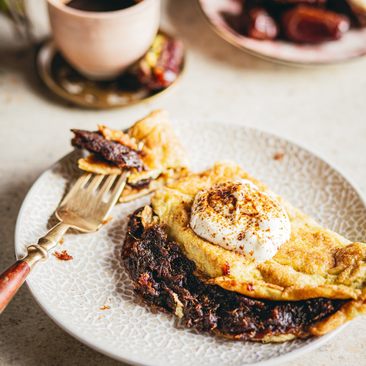 Date chai omelette
