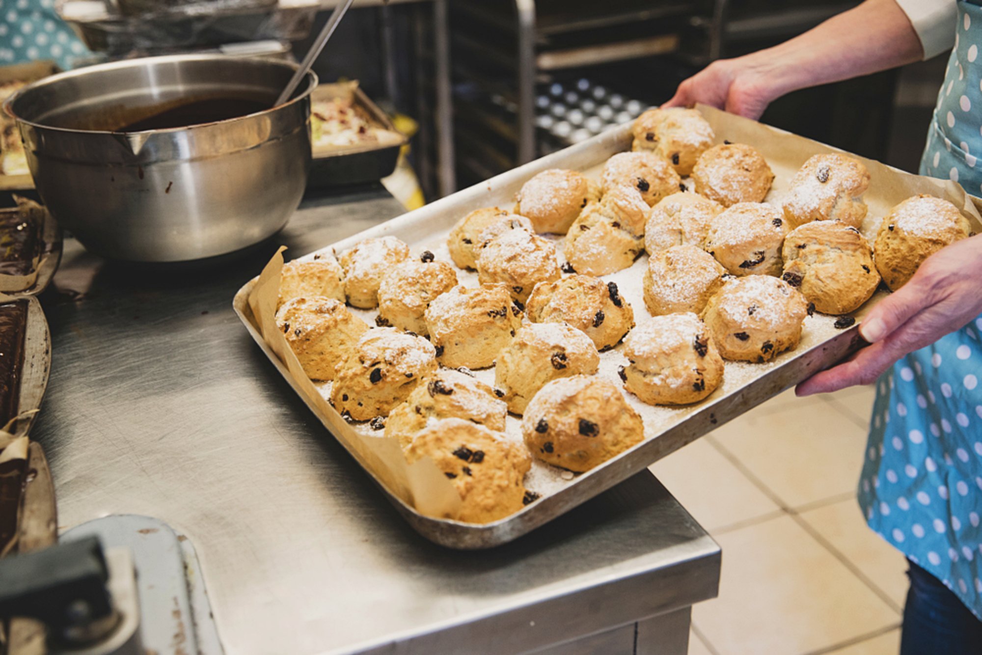 كعكة السكونز اللذيذة