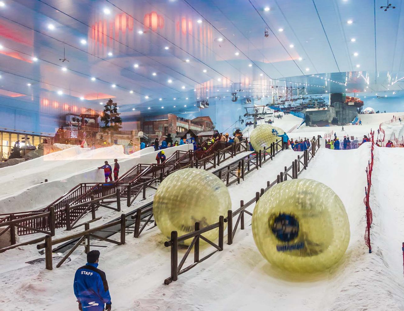 Ski Dubai's temperature is set at -1º Celsius year round