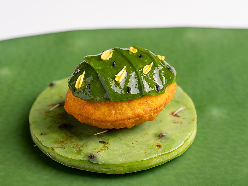 Trèsind Studio’s missi roti with nopales curry and cultured butter